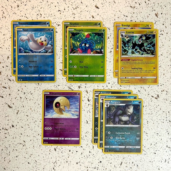 Pokémon Sword & Shield: Crown Zenith ETB - Cards & More! - Picture 8 of 9